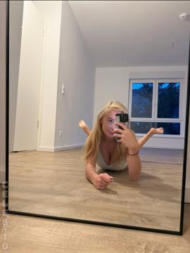 Blondiii_viviii / blonde_vivi Nude Leaks OnlyFans - Fapello — photo 65 of 593