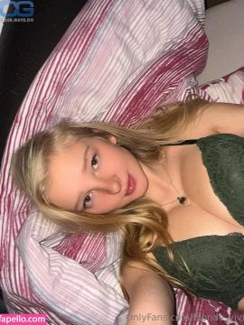 Blondiii_viviii / blonde_vivi Nude Leaks OnlyFans - Fapello — photo 162 of 593