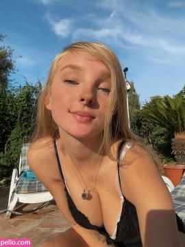 Blondiii_viviii / blonde_vivi Nude Leaks OnlyFans - Fapello — photo 255 of 593