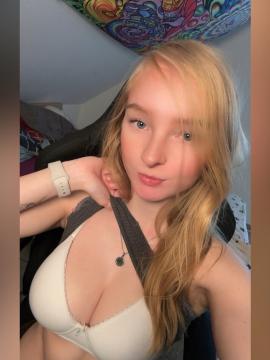 Blondiii_viviii / blonde_vivi Nude Leaks OnlyFans - Fapello — photo 337 of 593