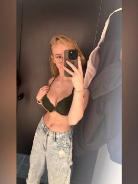 Blondiii_viviii / blonde_vivi Nude Leaks OnlyFans - Fapello — photo 343 of 593