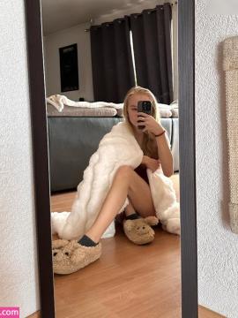 Blondiii_viviii / blonde_vivi Nude Leaks OnlyFans - Fapello — photo 375 of 593