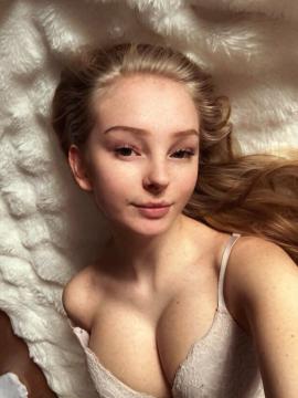 Blondiii_viviii / blonde_vivi Nude Leaks OnlyFans - Fapello — photo 403 of 593
