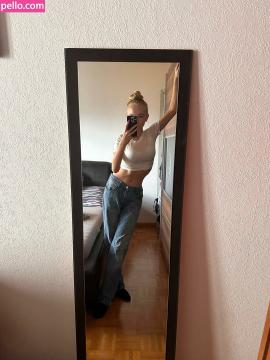 Blondiii_viviii / blonde_vivi Nude Leaks OnlyFans - Fapello — photo 460 of 593