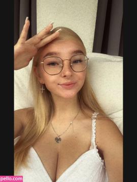 Blondiii_viviii / blonde_vivi Nude Leaks OnlyFans - Fapello — photo 467 of 593