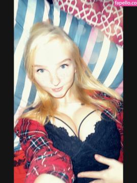 Blondiii_viviii / blonde_vivi Nude Leaks OnlyFans - Fapello — photo 470 of 593