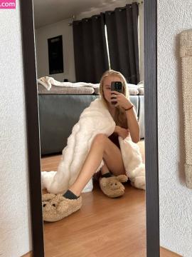 Blondiii_viviii / blonde_vivi Nude Leaks OnlyFans - Fapello — photo 496 of 593