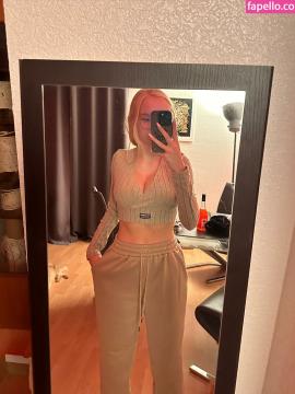 Blondiii_viviii / blonde_vivi Nude Leaks OnlyFans - Fapello — photo 558 of 593