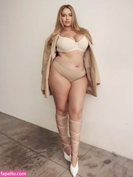 Erinmhk / erinmarleyklay / noterinmhk Nude Leaks OnlyFans - Fapello — photo 5 of 683