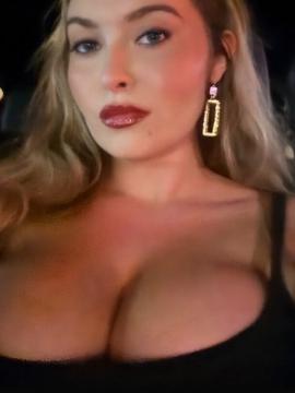 Erinmhk / erinmarleyklay / noterinmhk Nude Leaks OnlyFans - Fapello — photo 357 of 683