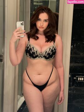 Erinmhk / erinmarleyklay / noterinmhk Nude Leaks OnlyFans - Fapello — photo 560 of 683