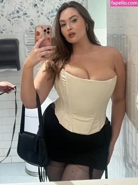 Erinmhk / erinmarleyklay / noterinmhk Nude Leaks OnlyFans - Fapello — photo 681 of 683