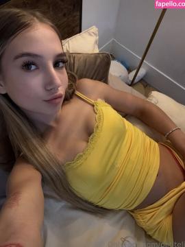 petitelils / petitelilsx Nude Leaks OnlyFans - Fapello — photo 16 of 75