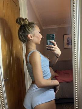 petitelils / petitelilsx Nude Leaks OnlyFans - Fapello — photo 38 of 75