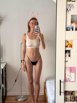 YouRina / ohyourina / yourinaa Nude Leaks OnlyFans/Patreon - Fapello — photo 620 of 733