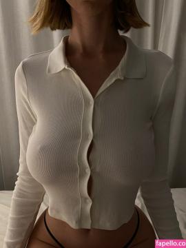 YouRina / ohyourina / yourinaa Nude Leaks OnlyFans/Patreon - Fapello — photo 697 of 733