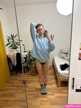 YouRina / ohyourina / yourinaa Nude Leaks OnlyFans/Patreon - Fapello — photo 730 of 733