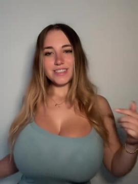 Chiri_francesca / Chirifrancesca1 Nude Leaks OnlyFans - Fapello — photo 1 of 272