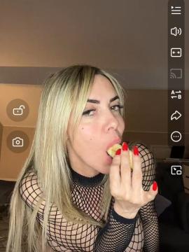 Emanuela Botto / Italian Showgirl / emanuelabottoreal Nude Leaks OnlyFans - Fapello — photo 214 of 275