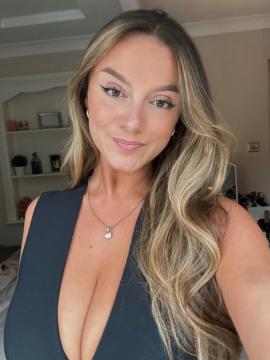 Amy Quesada-Getgood / amy_qg / amyq_g / itsamyyyq Nude Leaks - Fapello — photo 202 of 559