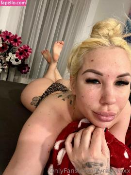 Kyra Hot / kyra.hot / macskusz66 Nude Leaks OnlyFans - Fapello