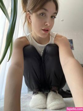 Elizaveta Satickaya / elizavetaka / satickaya Nude Leaks - Fapello — photo 6 of 36