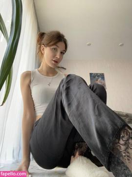 Elizaveta Satickaya / elizavetaka / satickaya Nude Leaks - Fapello — photo 10 of 36