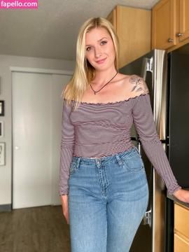 swedish_emma2 Nude Leaks OnlyFans - Fapello — photo 48 of 127