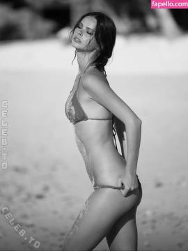 Meika Woollard / meikawoollard Nude Leaks OnlyFans - Fapello — photo 2 of 1318