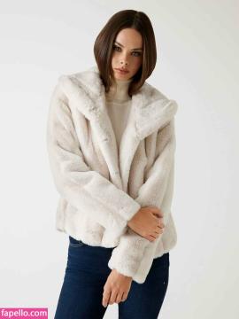 Meika Woollard / meikawoollard Nude Leaks OnlyFans - Fapello — photo 316 of 1318