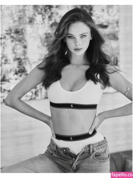 Meika Woollard / meikawoollard Nude Leaks OnlyFans - Fapello — photo 633 of 1318
