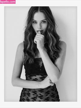 Meika Woollard / meikawoollard Nude Leaks OnlyFans - Fapello — photo 951 of 1318