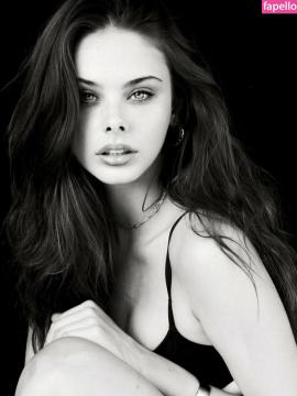 Meika Woollard / meikawoollard Nude Leaks OnlyFans - Fapello — photo 1158 of 1318