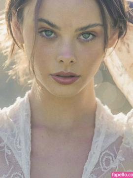 Meika Woollard / meikawoollard Nude Leaks OnlyFans - Fapello — photo 1311 of 1318