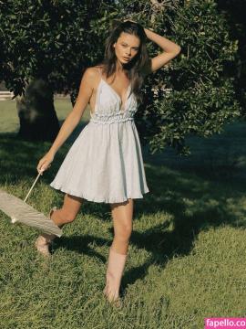 Meika Woollard / meikawoollard Nude Leaks OnlyFans - Fapello — photo 1317 of 1318