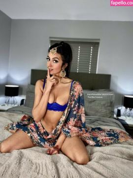 Aaliyah Yasin / _thatbritishcouple / aaliyah.yasin / aaliyahyasinlifestyle / thatbritishgir2 / thatbritishgirl Nude Leaks OnlyFans - Fapello — photo 77 of 222