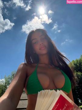 Maelatib Nude Leaks OnlyFans - Fapello — photo 34 of 34