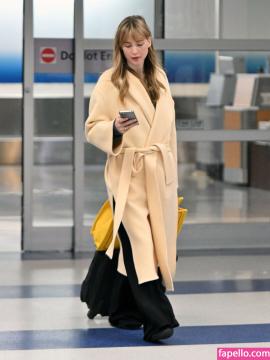 Jennifer Lawrence / jennifer_lawrence / jenniferlawrence_ Nude Leaks OnlyFans - Fapello — photo 99 of 887