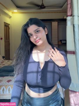 Anushka Deokate / _anushkadiariess_ / yourstrulyanushkaa Nude Leaks - Fapello — photo 39 of 155