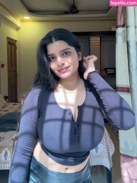 Anushka Deokate / _anushkadiariess_ / yourstrulyanushkaa Nude Leaks - Fapello — photo 40 of 155