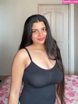 Anushka Deokate / _anushkadiariess_ / yourstrulyanushkaa Nude Leaks - Fapello — photo 52 of 155