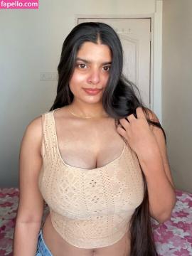 Anushka Deokate / _anushkadiariess_ / yourstrulyanushkaa Nude Leaks - Fapello — photo 74 of 155