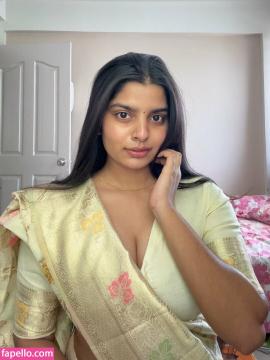 Anushka Deokate / _anushkadiariess_ / yourstrulyanushkaa Nude Leaks - Fapello — photo 86 of 155
