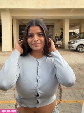 Anushka Deokate / _anushkadiariess_ / yourstrulyanushkaa Nude Leaks - Fapello — photo 151 of 155