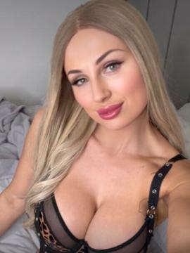 BillieLouise / bill1995xx / billiecrittenden Nude Leaks OnlyFans - Fapello — photo 30 of 378