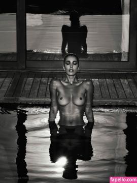 Luna Piombanti / lucedellaluna / lunapiombanti Nude Leaks OnlyFans - Fapello — photo 84 of 384