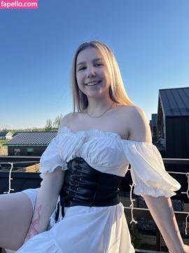 judy_blooms / judyblume4real Nude Leaks OnlyFans - Fapello — photo 537 of 649