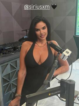 Ivana Knoll / knolldoll Nude Leaks OnlyFans - Fapello — photo 299 of 854