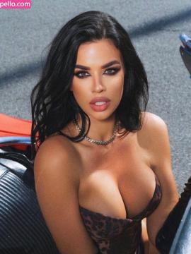 Ivana Knoll / knolldoll Nude Leaks OnlyFans - Fapello — photo 534 of 854