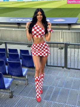 Ivana Knoll / knolldoll Nude Leaks OnlyFans - Fapello — photo 738 of 854